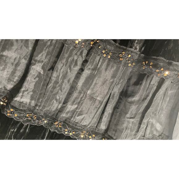 VERTIGO PARIS Vintage 90s Y2K Black Velvet Ruffle Skirt - Boho - Size: 8 - Picture 8 of 15